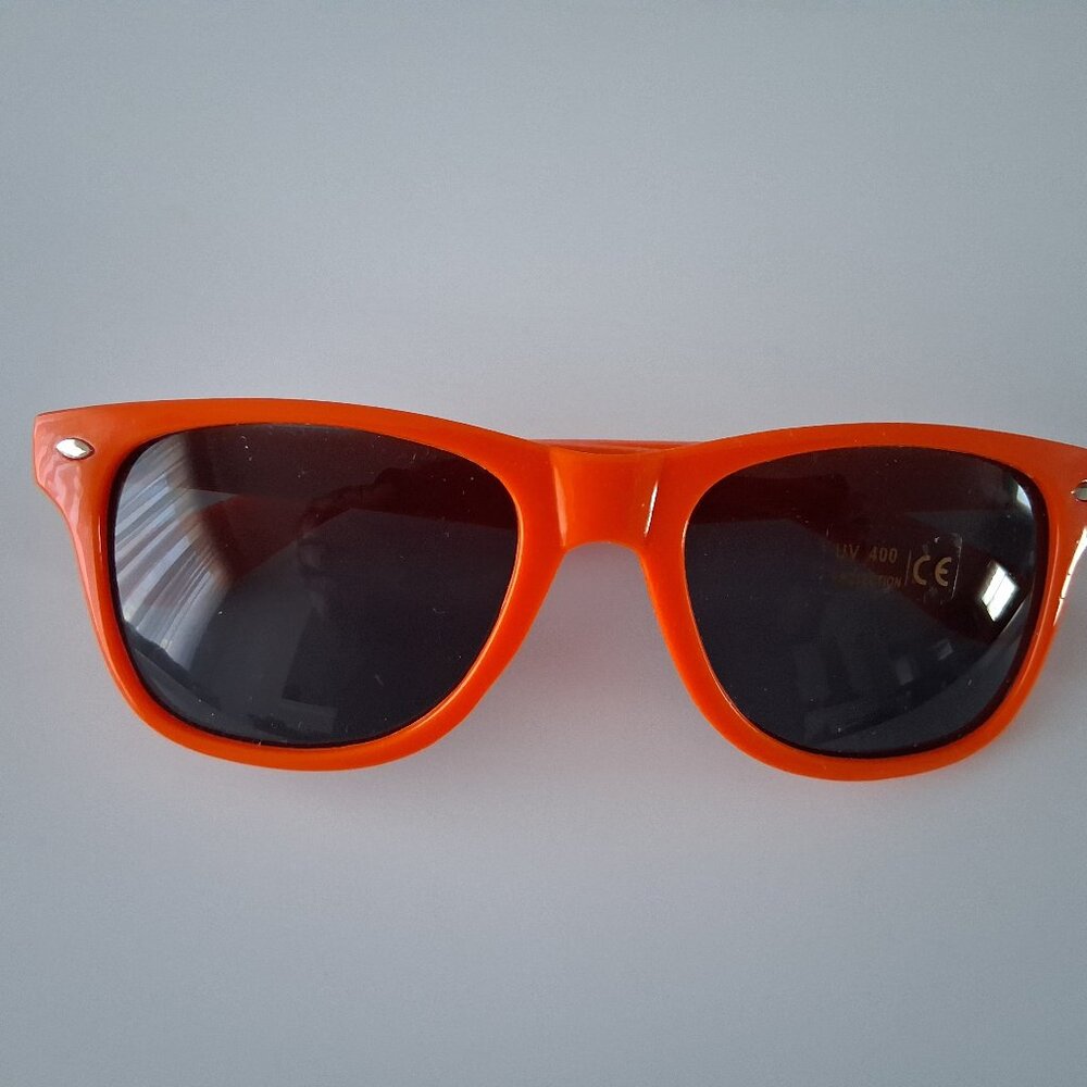 APEROL SPRITZ PROMOTIONAL SUNGLASSES ORANGE NWOT - Picture 2 of 5